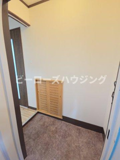 【玄関】 | キャロル中桜塚