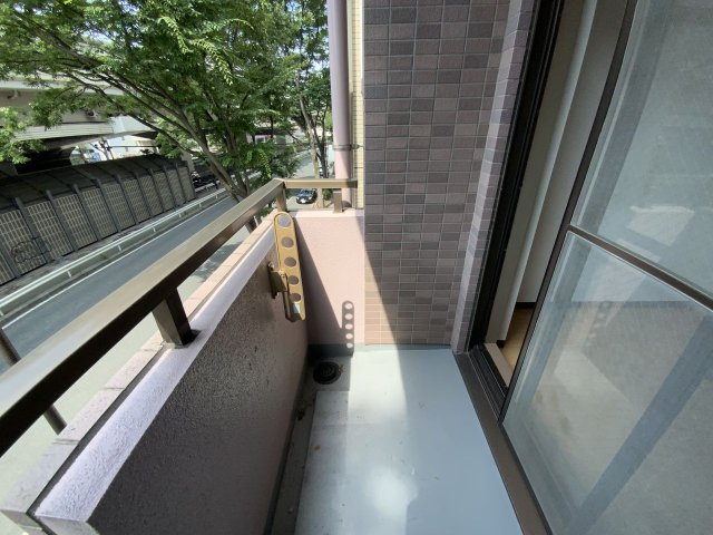 菱和パレス明大前のバルコニー|バルコニーがあります