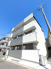 フリージア松波の画像