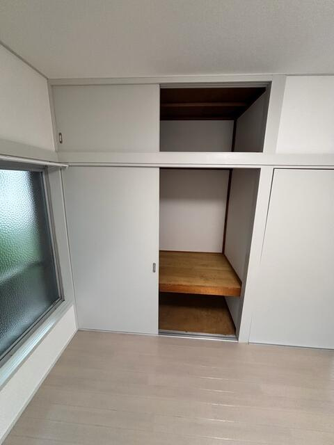 細田５丁目戸建の収納|２階洋室