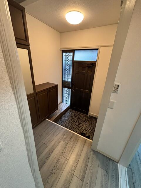 細田５丁目戸建の玄関