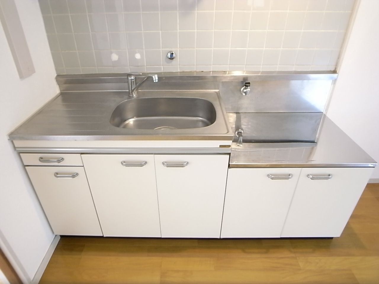 レジデンス花畑南のキッチン