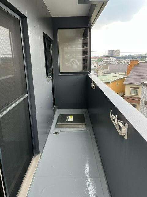 町田市原町田１丁目の賃貸マンションのバルコニー