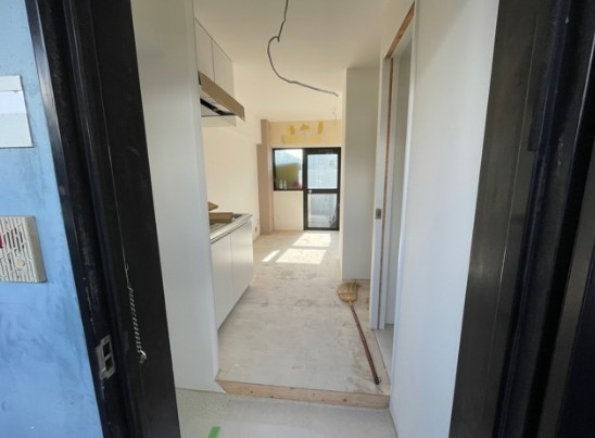 町田市原町田１丁目の賃貸マンションの玄関