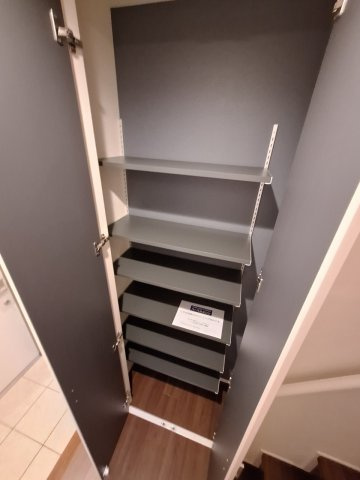 フルール目黒の玄関|★シューズＢＯＸ★