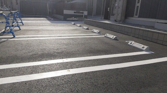 TORISIA添地町の駐車場