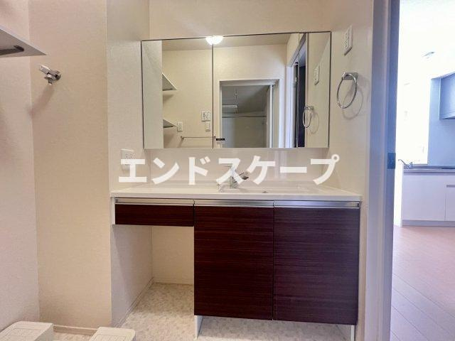 ヴィラ柴田中居の洗面所|高崎、前橋のお部屋探しはエンドスケープまで！お客様の理想お聞かせ下さい♪