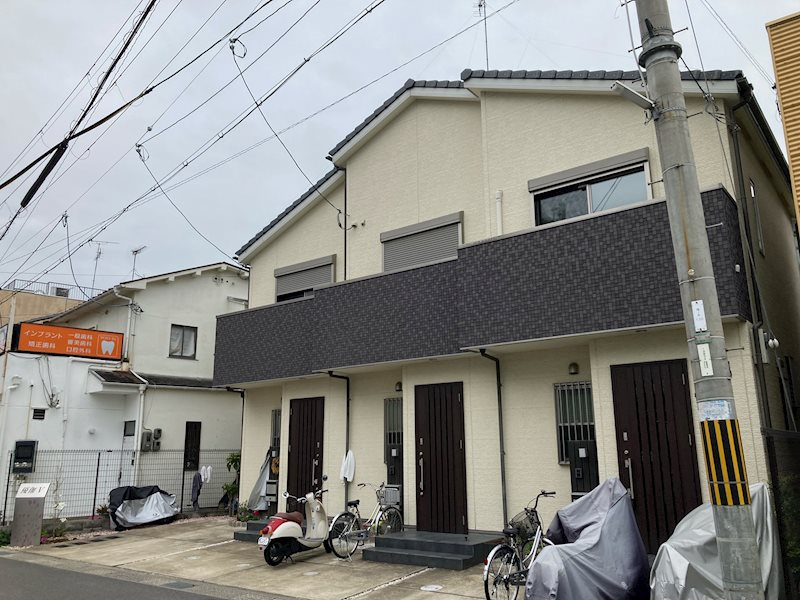 優伽Ⅴの外観|同型参考写真　阪急東向日駅徒歩1分。通勤通学に便利な好立地を誇るタイル張りの外観
