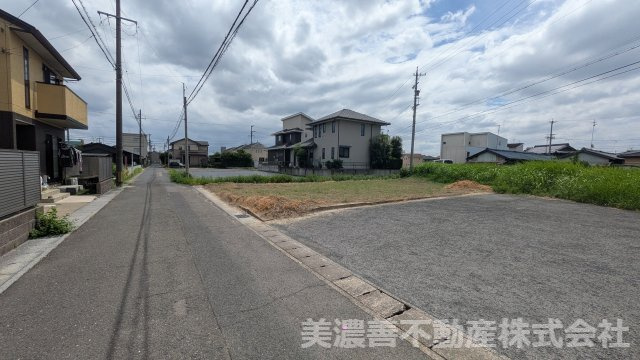 ６２５３４　羽島郡岐南町上印食土地の外観