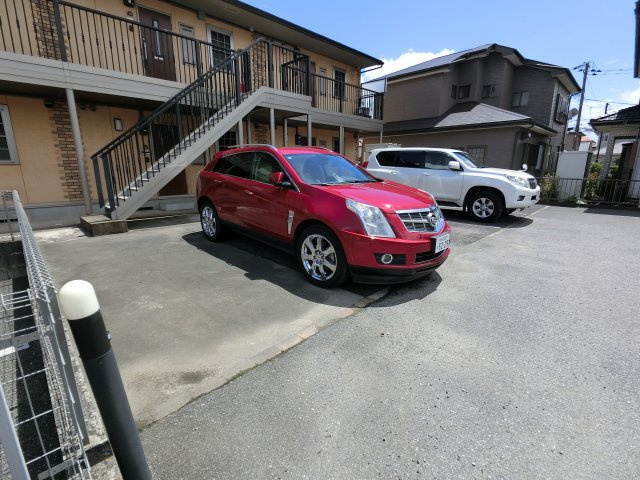 【駐車場】