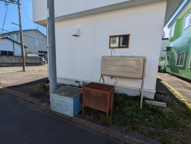 愛国西1丁目14-16貸事務所の内装