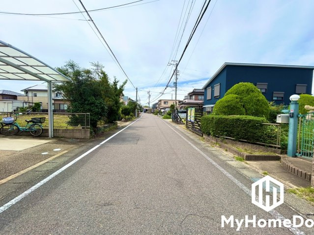 一宮市大和町苅安賀字上西之圦の前面道路含む現地写真