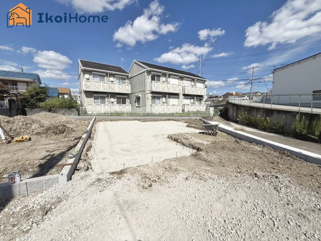 神戸市西区玉津町出合　3号棟　新築戸建のエントランス|●年中無休：当日予約可●西区、垂水区、明石市初。弊社は契約前に新築戸建の住宅診断を無料で行っています