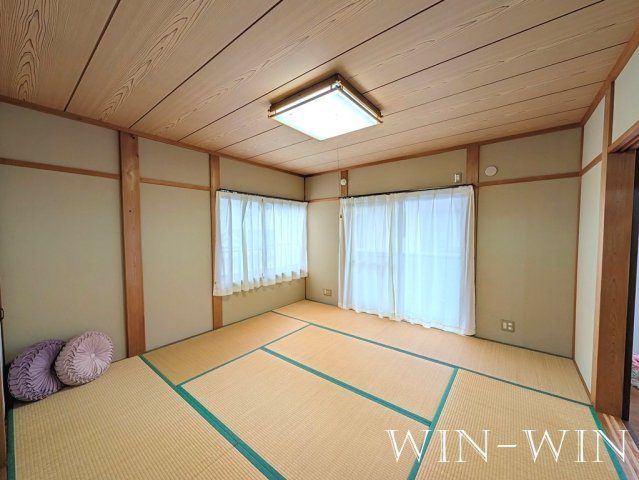 若葉と陽だまりのラ・ルーチェの和室