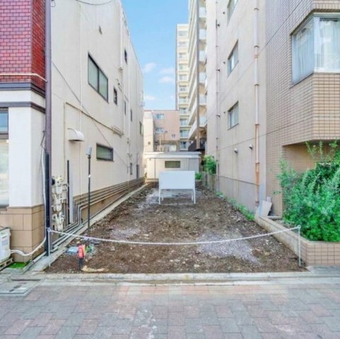 板橋区板橋3丁目 限定1区画の外観|「板橋区役所前」駅徒歩約5分 複数路線利用な好立地
店舗・事務所としても利用可能な立地です