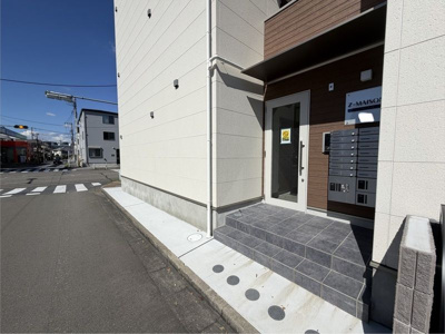 【エントランス】 | ジーメゾン八王子千人町ノース(ジーメゾンハチオウジセンニンチョウノース)