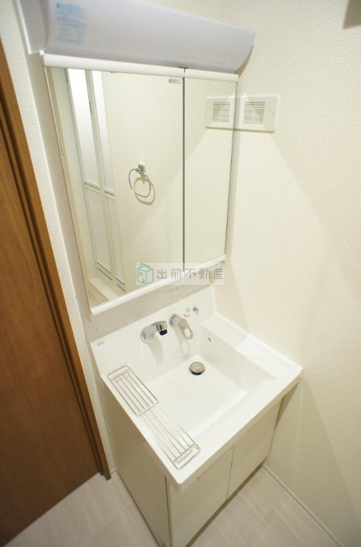 シェモア東の洗面所