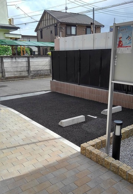 ベルポストの駐車場