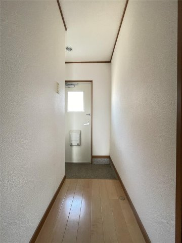 エサキビル【キャッシュバック対象物件】の玄関|シンプルで使いやすい玄関です
