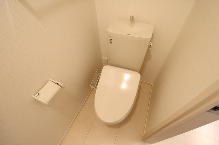 三鷹市新川６丁目のアパートのトイレ