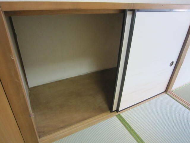 日枝荘の収納