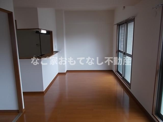 【内装】 | コンソランテ | ※写真は別号室