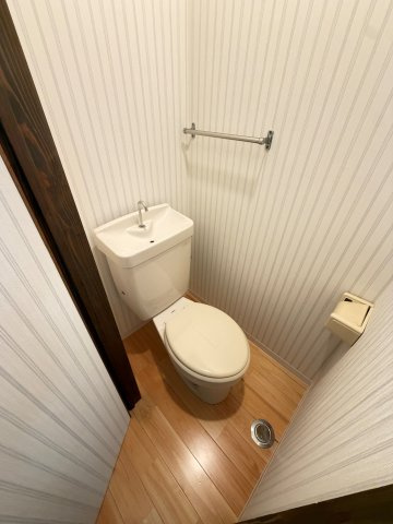 フォレストイン仲町Aのトイレ