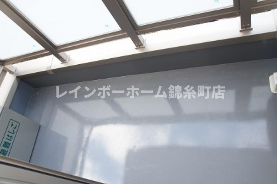 リブリ・イーストヒルNⅡのバルコニー