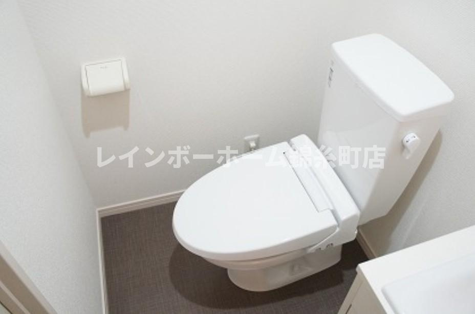 リブリ・イーストヒルNⅡのトイレ