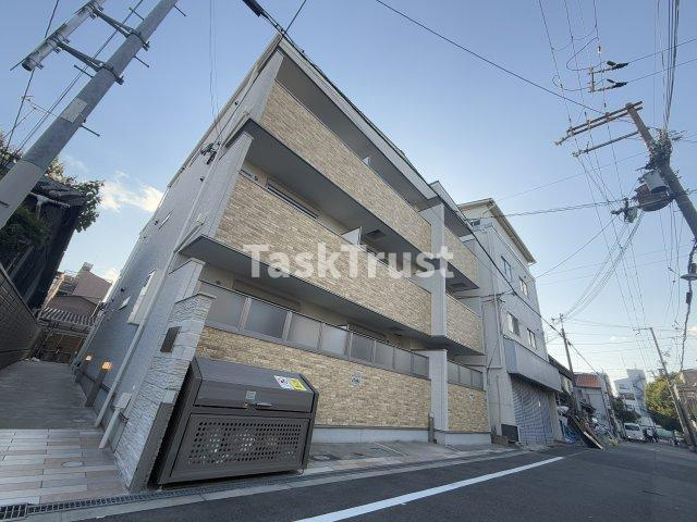 【外観】 | ピレーネ赤川