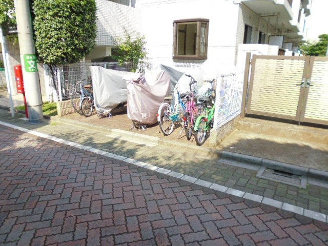 【その他共用部分】 | エーデルハイム | 駐輪場。