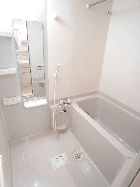 ルピナスの浴室