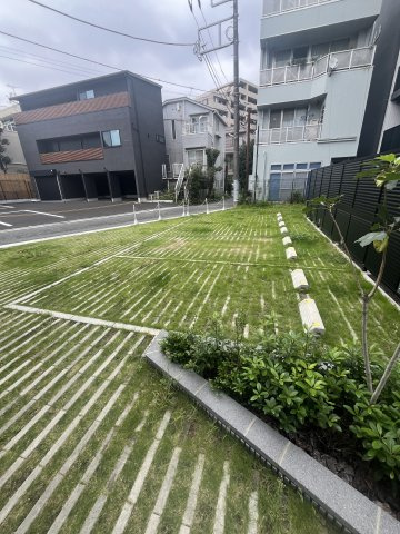 ＡＣＰ　Ｒｅｓｉｄｅｎｃｅ亀戸の庭|お庭でゆったりと過ごせます