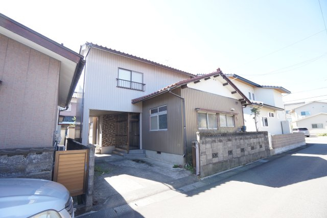 貸家　下莇生田町