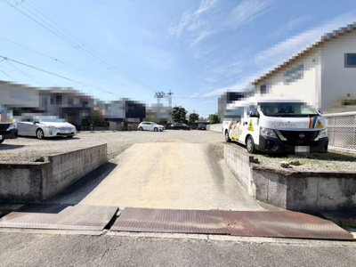 【外観】 | 大美野　売土地 | 現況更地につき解体費用等かかりません♪住宅地としてご検討いただけます！