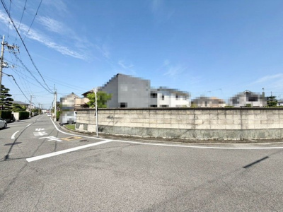 【前面道路含む現地写真】 | 大美野　売土地 | 登美丘北公園：気軽な近さでお散歩コースやジョギングコースにもいいですね♪気分もリフレッシュされますよ♪