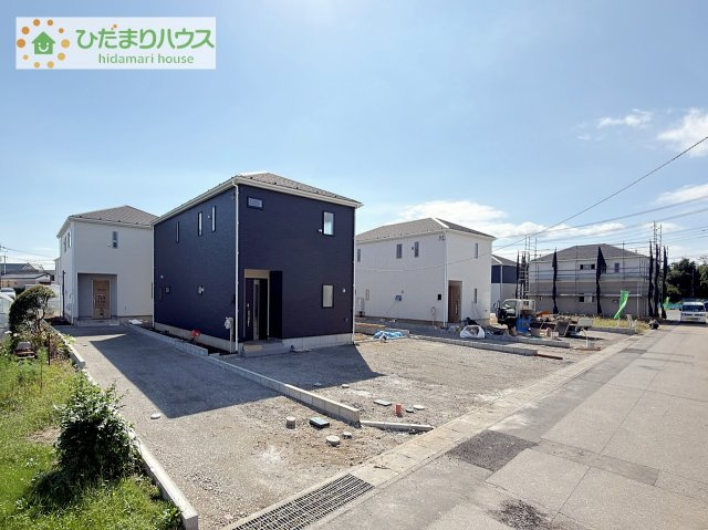 【外観】 | 土浦市木田余西台第2　新築戸建　3号棟 | たっぷりの陽光と心地よい風が舞い込む住まい♪
10月3日撮影
