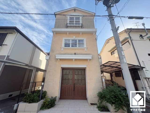 西宮市南越木岩町