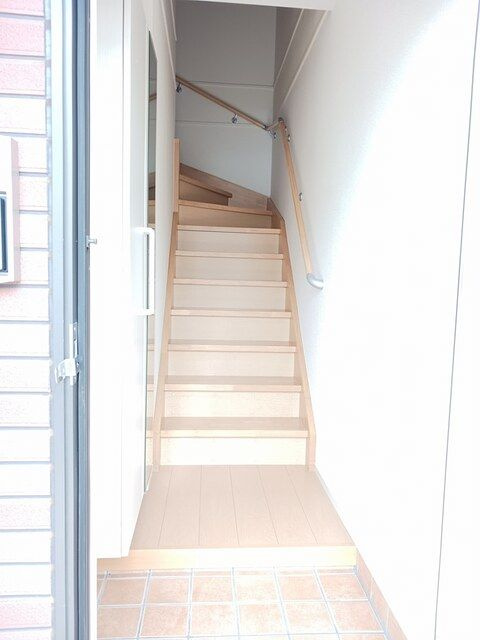 クラベール参番館の玄関