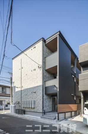 足立区梅田６丁目のアパートの外観