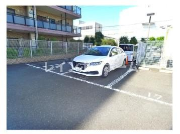 マイキャッスル柏豊四季の駐車場|駐車場があります