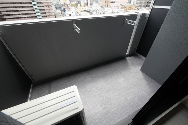 大阪市城東区関目３丁目の賃貸マンションのバルコニー