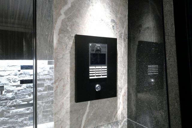 大阪市城東区関目３丁目の賃貸マンションのセキュリティ