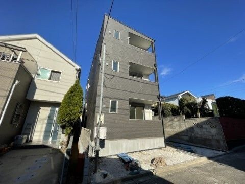 鎌ケ谷市東道野辺７丁目のアパートの外観