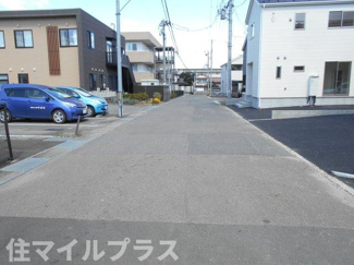 【前面道路含む現地写真】 | 会津若松市館馬町新築一戸建て5棟 | 前面道路含む現地写真です
