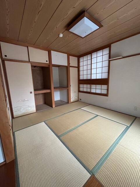 家本ビルの寝室