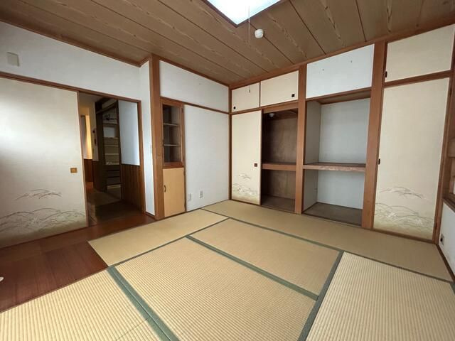 家本ビルの寝室