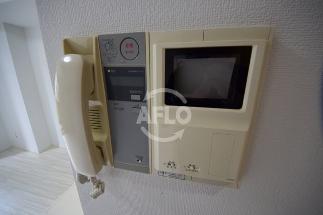 コーポYAHATAナンバ元町のセキュリティ|コーポYAHATAナンバ元町　ＴＶ付モニターフォン