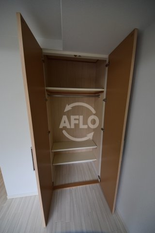 コーポYAHATAナンバ元町の収納|コーポYAHATAナンバ元町　クローゼット