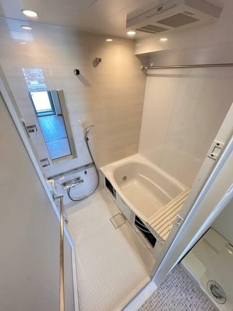 アルブルちとせ尾久駅前の浴室